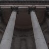 Споры в сфере предпринимательства рассматривают: виды, примеры, решения
